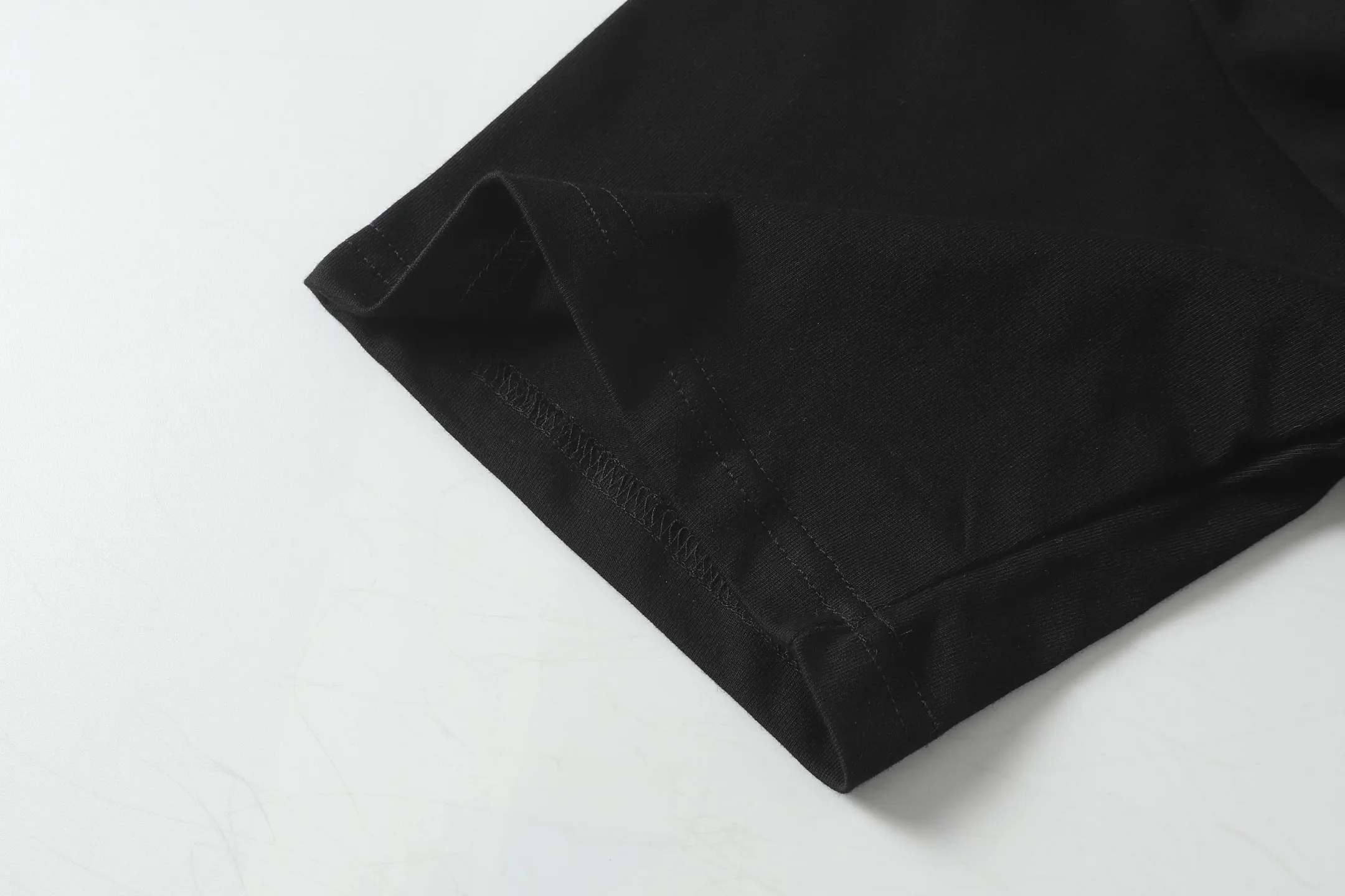 GALLERY.DEPT Summer new short-sleeved model number: D3329P110 Color: black white Size: S M L XL
